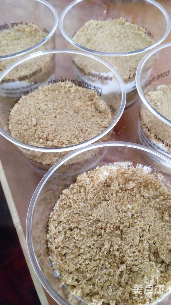 Banana Sawdust Cup recipe