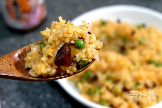 Fried Rice with Mushroom Sauce and Pea recipe