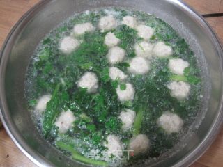 Chrysanthemum Meatball Soup recipe