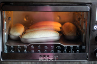 Whole-wheat Butter Bread-refrigerated Fermentation Method, Zero Butter, Small Freshness in Spring recipe