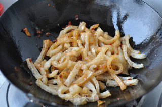 Sour and Spicy Crispy Pork Skin recipe