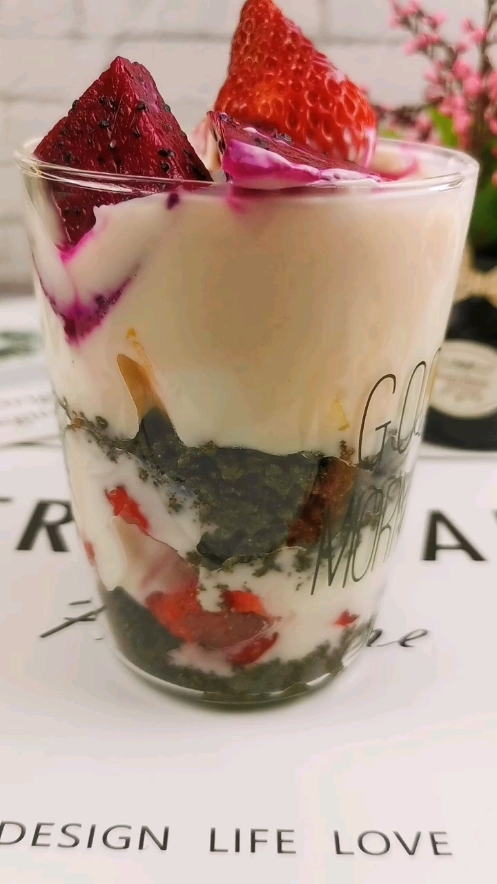 Yogurt Fruit Cup