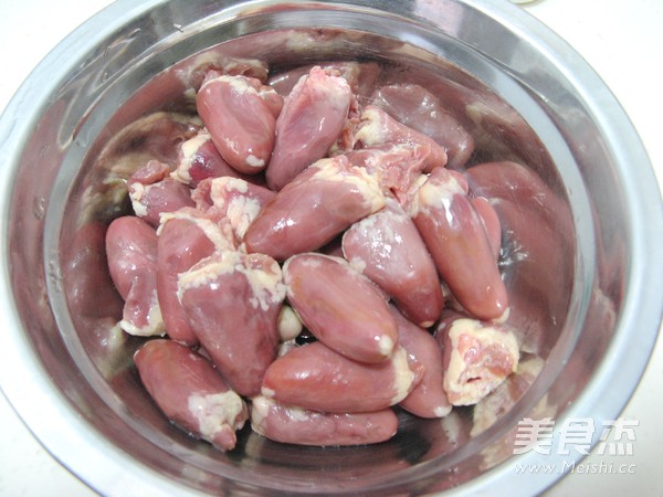 Stir-fried Chicken Hearts with Soaked Ginger recipe