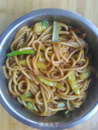 Stir-fried Rice Noodles with Pickled Peppers and Rape recipe