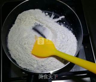 Cantonese-style Coconut Milk Fragrant Mooncakes recipe