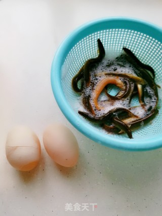 Loach Steamed Egg recipe