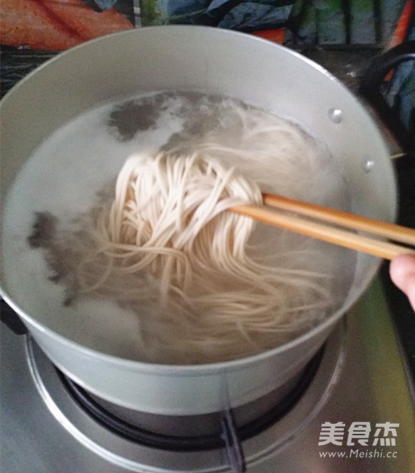 Noodles with Vegetable Sauce recipe