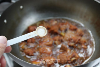 Mellow Taste of Happiness-braised Pork Ribs recipe