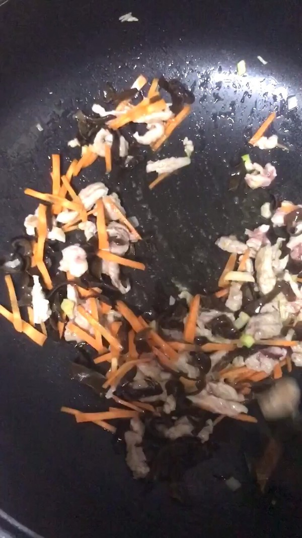 Family Edition Pork Shredded in Beijing Sauce recipe
