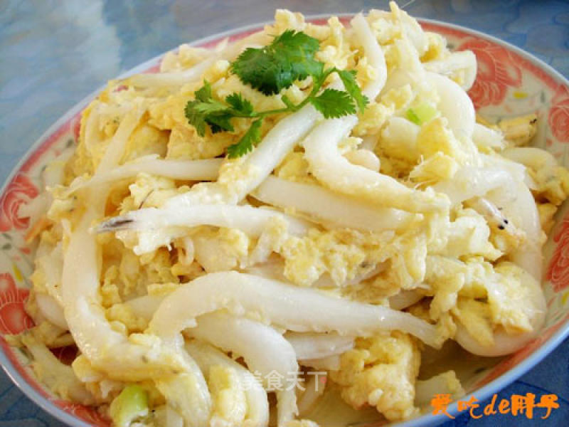 Whitebait Scrambled Eggs recipe