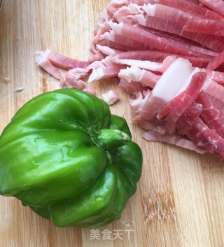 Stir-fried Shredded Pork with Hemp Pepper recipe