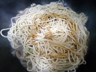 Braised Noodles with Dry Fried Pork Belly recipe