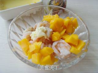 Mango Shrimp Salad recipe