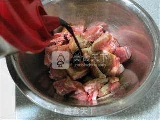 Steamed Pork Ribs with Reed Leaf Glutinous Rice recipe