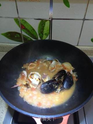 [trial Report of Xinwei Cook]----spanish Seafood Risotto recipe