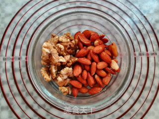 Homemade Daily Nuts recipe