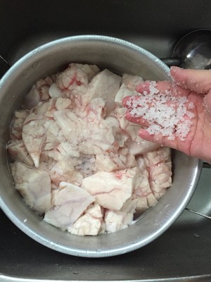 How to Clean Pig Lungs recipe