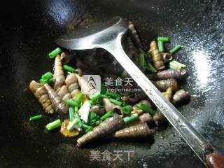 Sauce-flavored Snails recipe