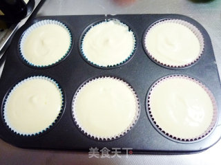 Yogurt Chiffon Cupcakes recipe