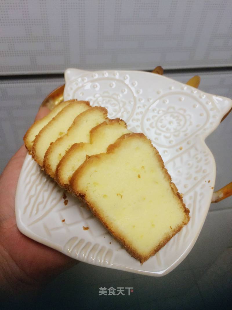 Warm Pound Cake ~ ~ Lemon Flavor recipe
