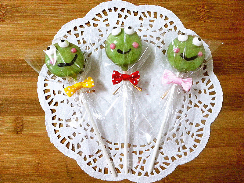 Frog Prince Lollipop Cake recipe