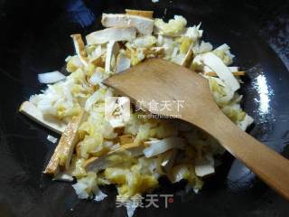 Stir-fried Sauerkraut recipe