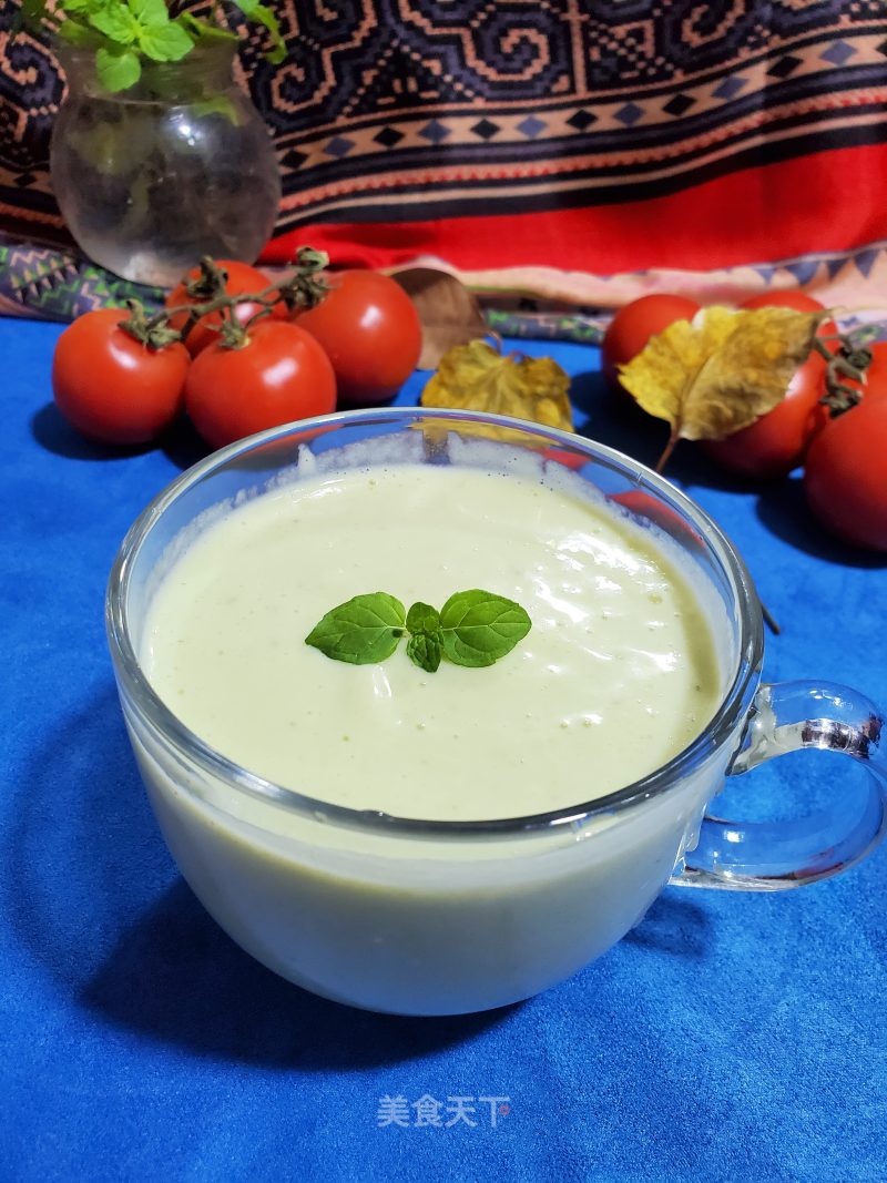 Avocado Banana Smoothie recipe
