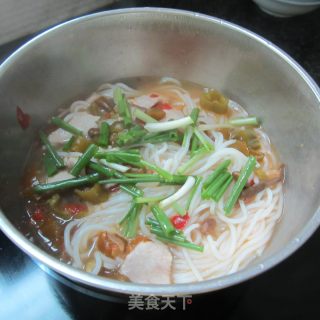 Hot and Sour Noodles recipe