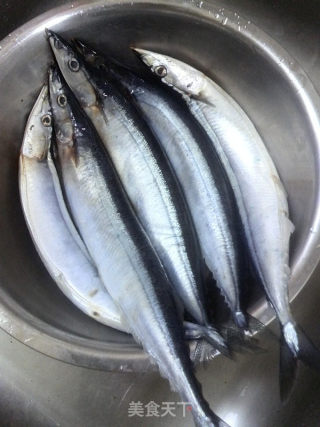 Grilled Saury with Seasonal Vegetables and Salt recipe