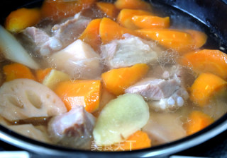 #trust之美#lotus Root and Carrots Stewed Pork Ribs recipe
