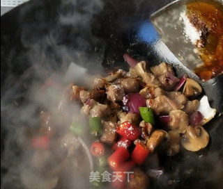 Stir-fried Beef with Mushrooms recipe