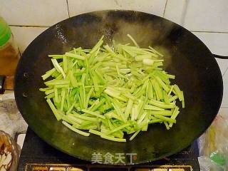 Celery Stir-fried Tofu recipe
