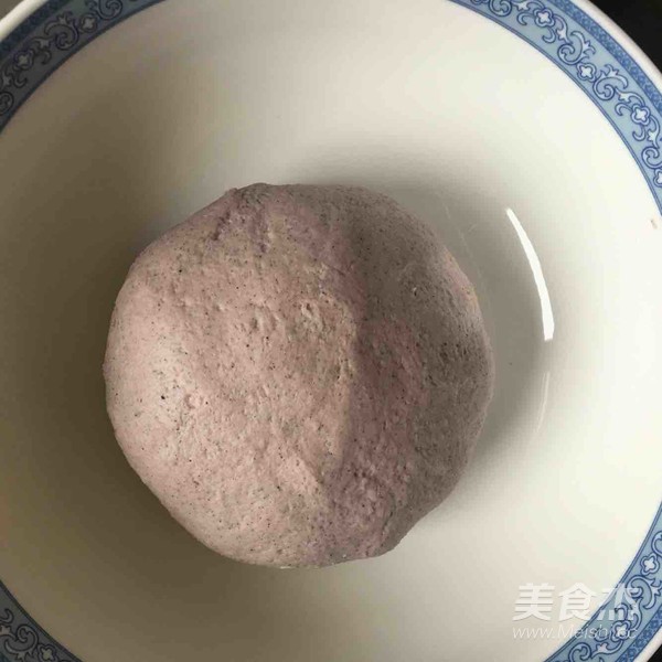 Purple Rice Buns recipe