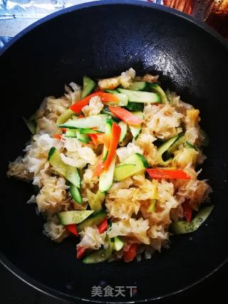 Fried Melon Slices with White Fungus recipe