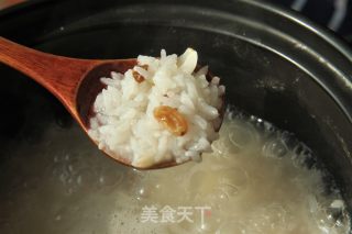 There is A Fresh Kitchen in The Summer Health Porridge: Spring Boiled Lily recipe
