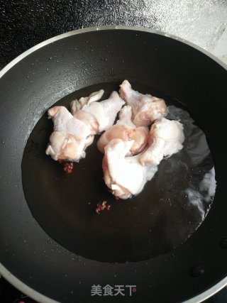 Braised Chicken Wings Root Potatoes recipe