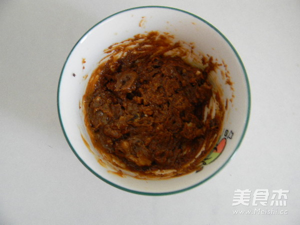 Peking Nut Candy Horseshoe recipe