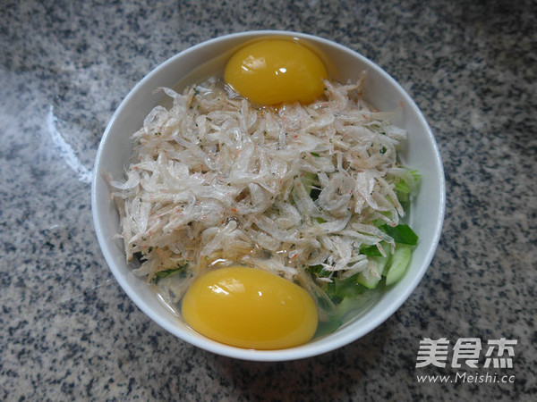 Fried Duck Eggs with Shrimp Skin and Vegetable recipe