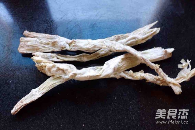 Sesame Oil Dried Bamboo Shoots recipe