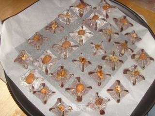 Sweet Christmas-chocolate Kiss recipe