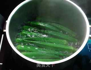 Sautéed Okra with Sausage recipe