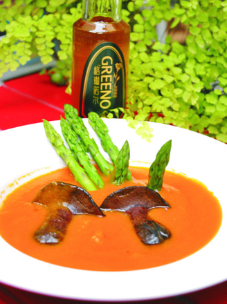 Pumpkin Bisque with Asparagus and Flax Seed Oil