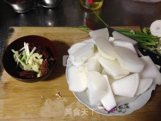 [radish Bone Soup] from The Bottom of The Box recipe