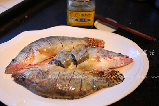 Hunan Version of Smelly Mandarin Fish recipe