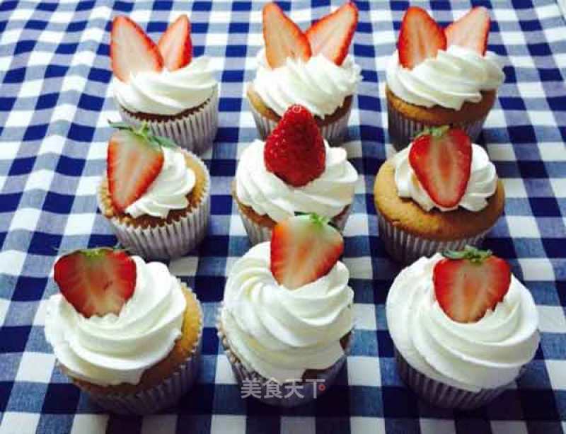 # Fourth Baking Contest and is Love to Eat Festival# Strawberry Cream Cup Cake recipe