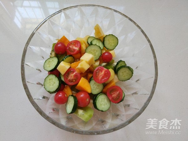 Yogurt Fruit and Vegetable Salad recipe