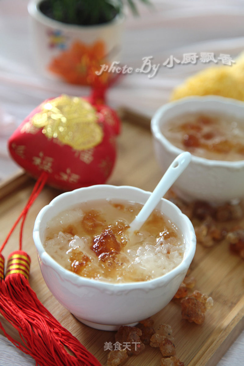 Peach Gum White Fungus Soup recipe