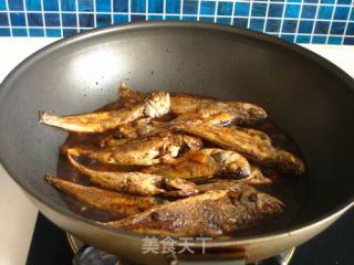 【lu Cai】----garlic Roast Small Yellow Flowers recipe