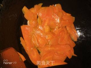 Sausage Fried Carrots recipe