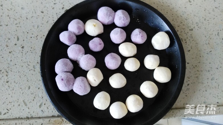Three-color Glutinous Rice Balls recipe
